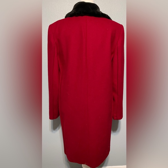 Vintage Braefair Red Wool Coat Black Faux Fur Collar Old Money Retro Size 14 - Picture 5 of 11